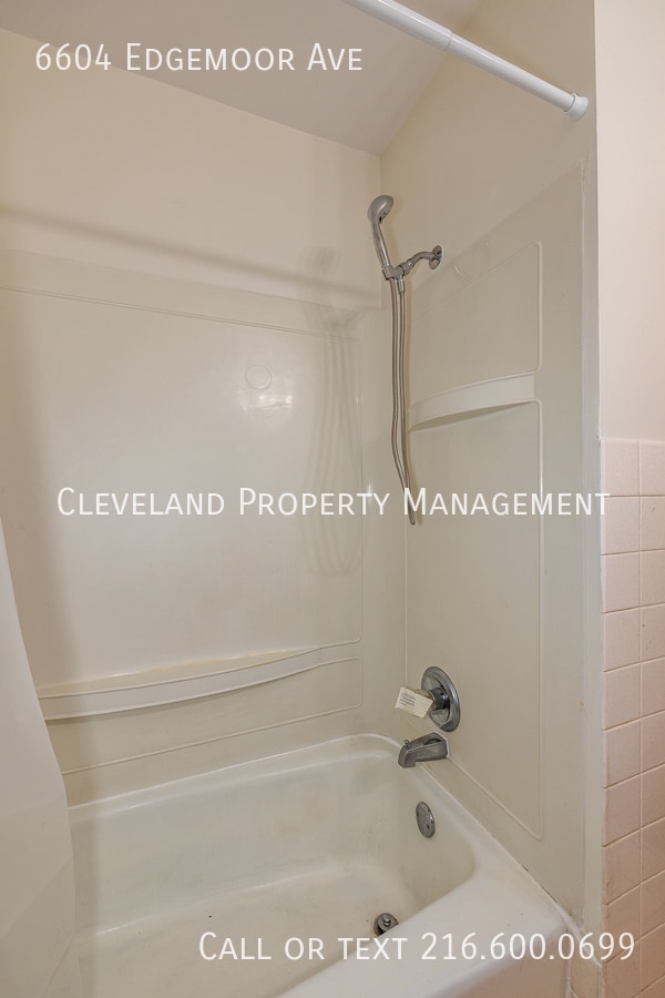 Building Photo - 6604 Edgemoor Ave