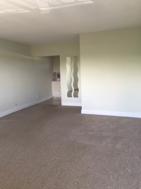 Building Photo - 2420 Johnson St