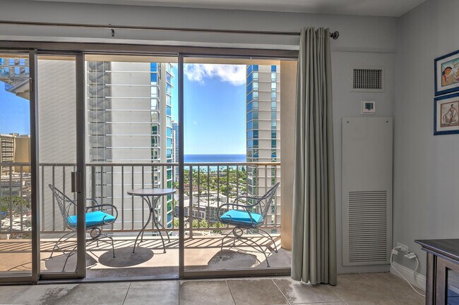 Building Photo - 2140 Kuhio Ave.