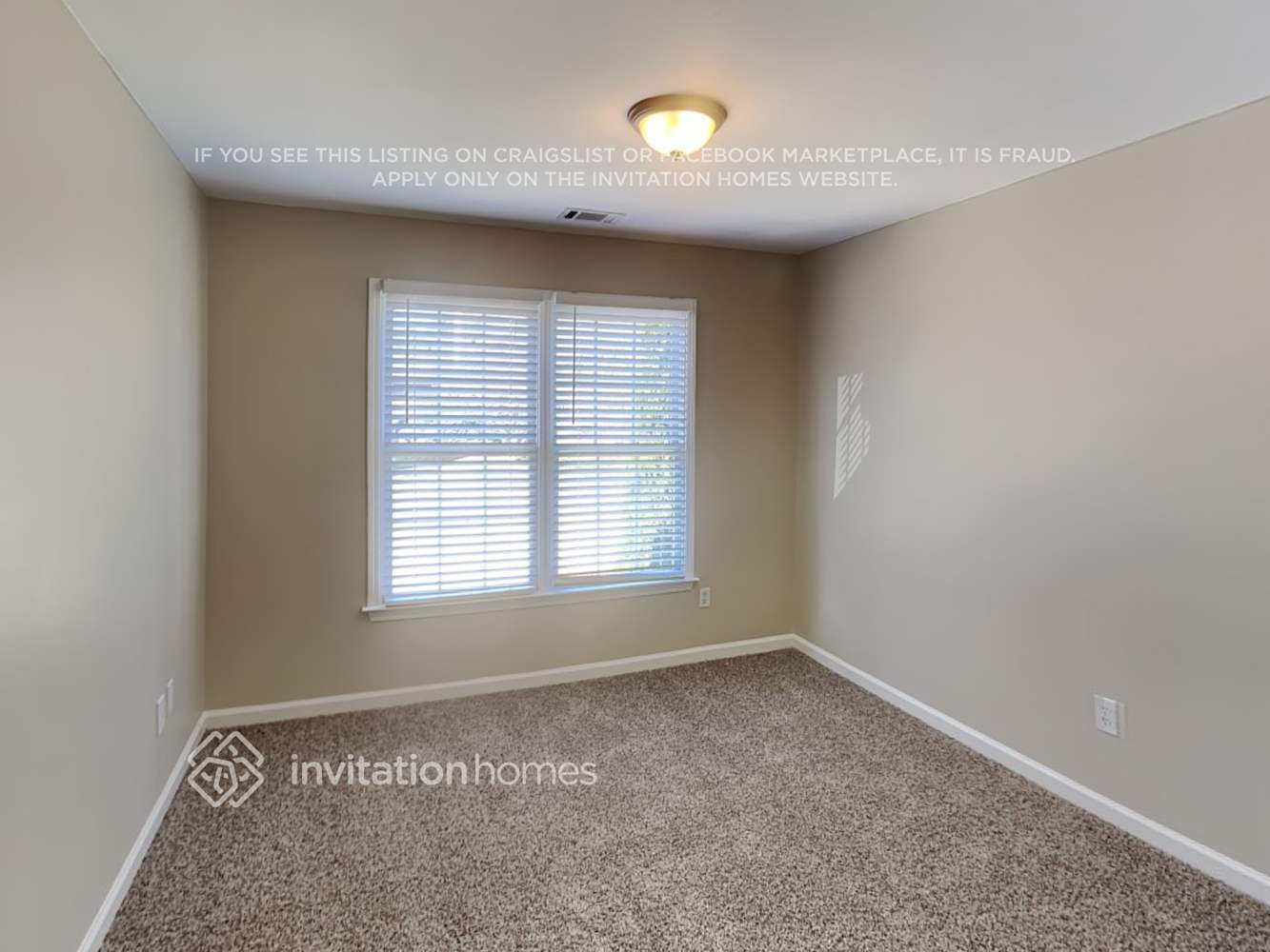 Building Photo - 117 Chickory Ln