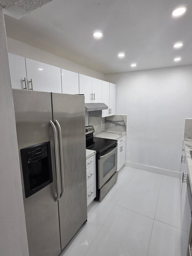 Building Photo - 8240 SW 210th St
