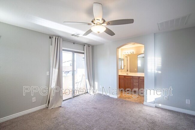 Building Photo - 15166 W Aster Dr