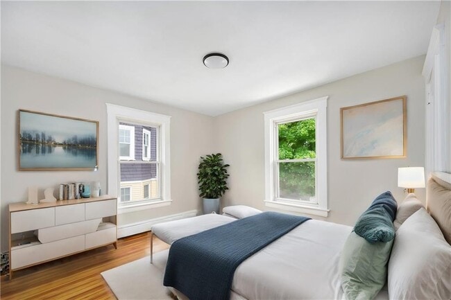 Building Photo - 41 Tyndall Ave