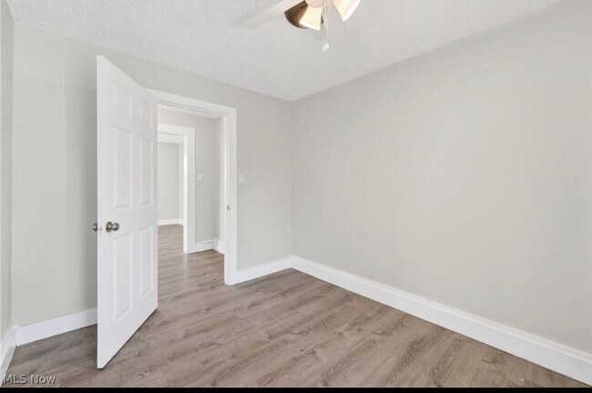Building Photo - 2763 W 32nd St