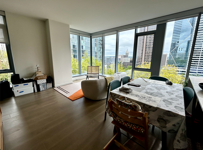 Building Photo - First Hill Condo