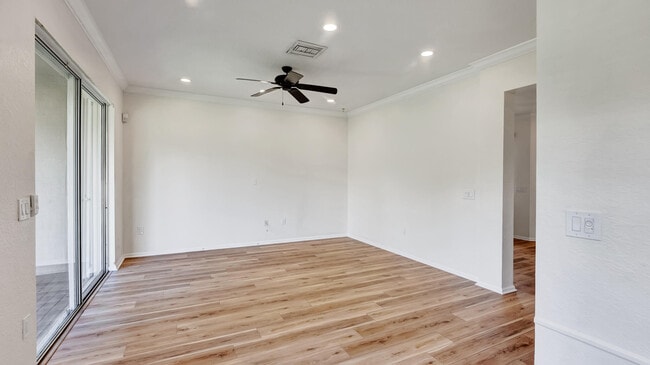 Building Photo - 7938 Jewelwood Dr