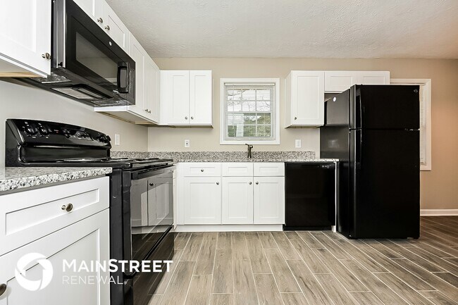 Building Photo - 79 Green Valley Dr