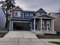 Building Photo - Fully Furnished Tacoma Home For Rent!
