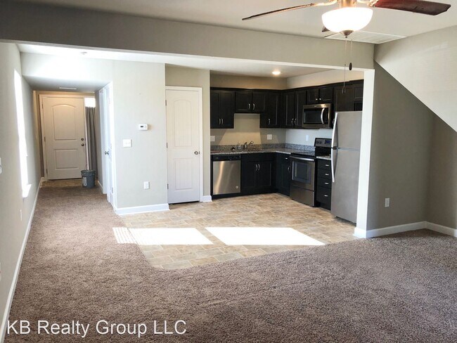 Building Photo - 3 br, 2.5 bath House - 537 Emily Lane