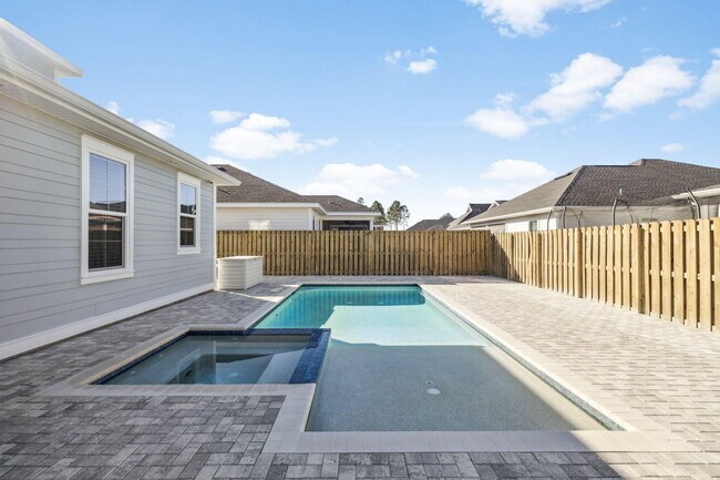 Building Photo - 250 Windrow Way