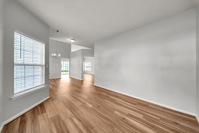 Building Photo - 408 Holmes Blvd