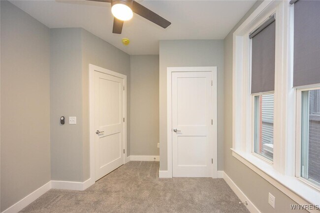 Building Photo - 1008 Elmwood Ave