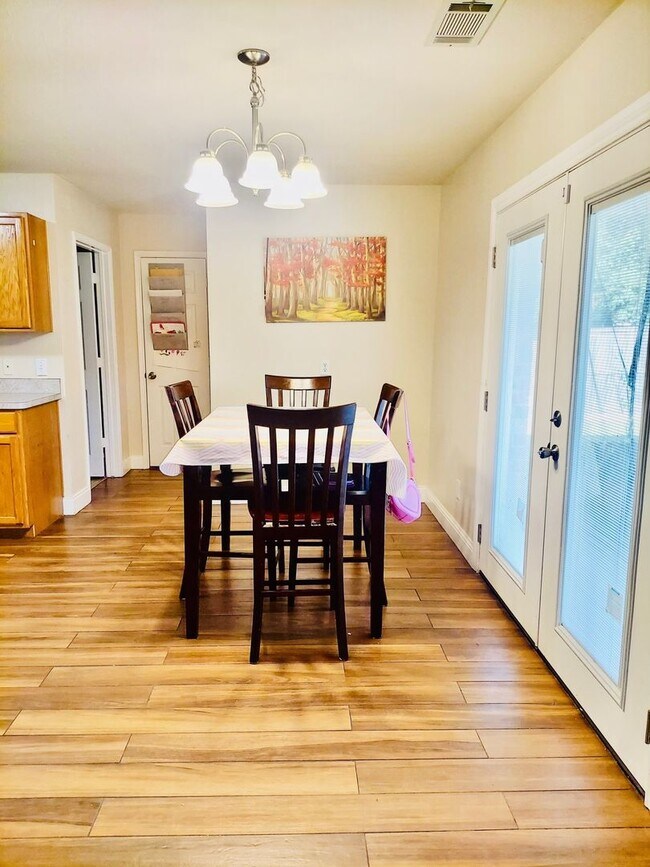 Building Photo - Coming Soon Spacious 4-Bedroom Home for Re...