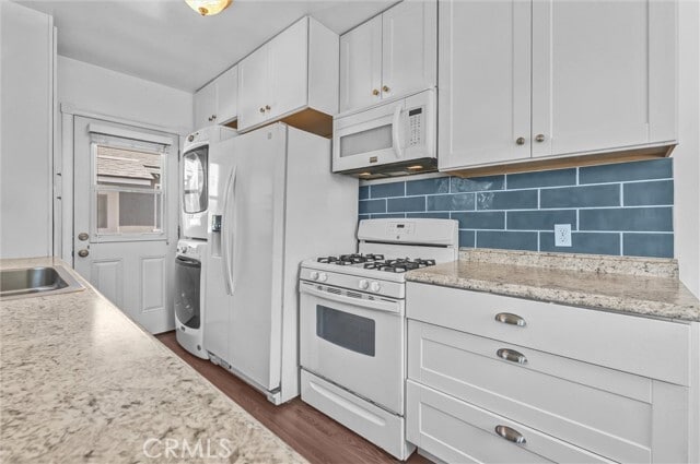 Building Photo - 22228 Warmside Ave