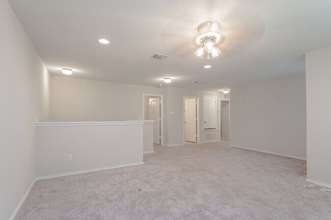 Building Photo - 632 Reinhardt Blvd