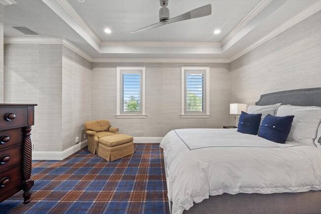 Building Photo - 7474 NE Bay Cove Ct