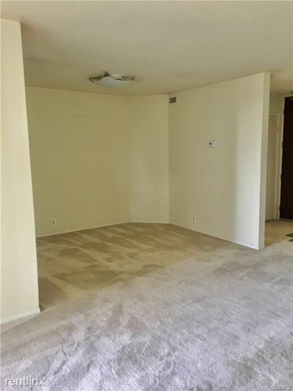 Building Photo - 750 S Spaulding Ave