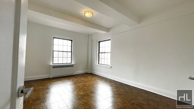 Building Photo - CRANBERRY STREET