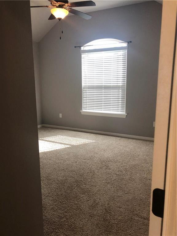 Building Photo - 2960 W Topaz Dr