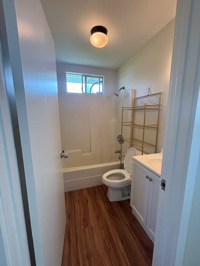 Building Photo - 75-177 Kalani St