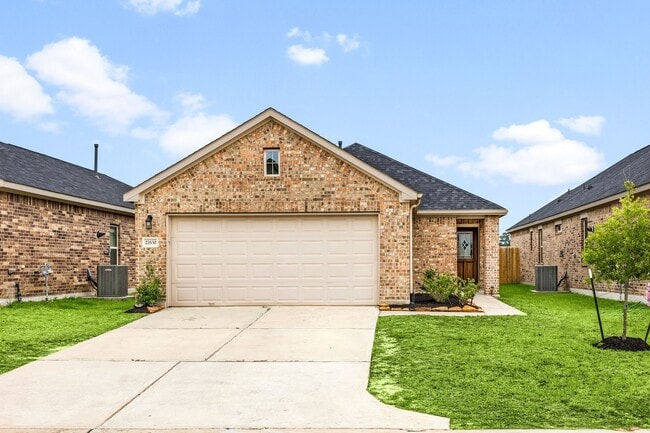 Primary Photo - 22630 Rosebush Hl Rd