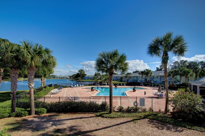 Building Photo - 4770 Beach Dr SE