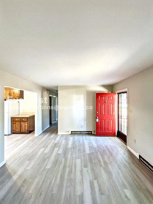 Building Photo - 4609 Hillbrook Ave