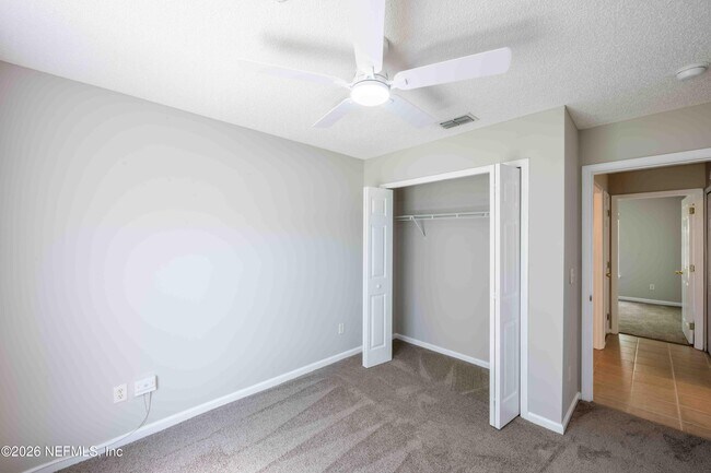 Building Photo - 570 Manship Dr