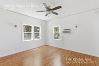 Building Photo - 1601 N Harvard Blvd