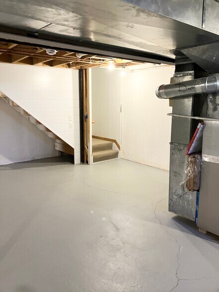 Building Photo - 26233 Annagrove Ln