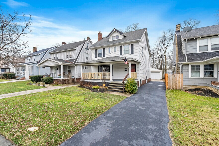 Building Photo - 3372 Silsby Rd