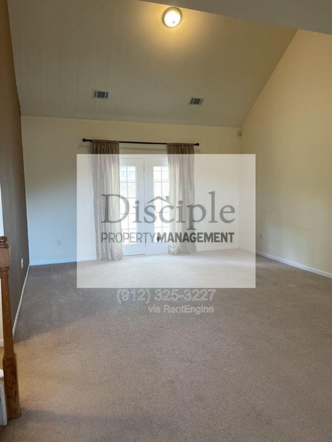Building Photo - 169 Regency Cir