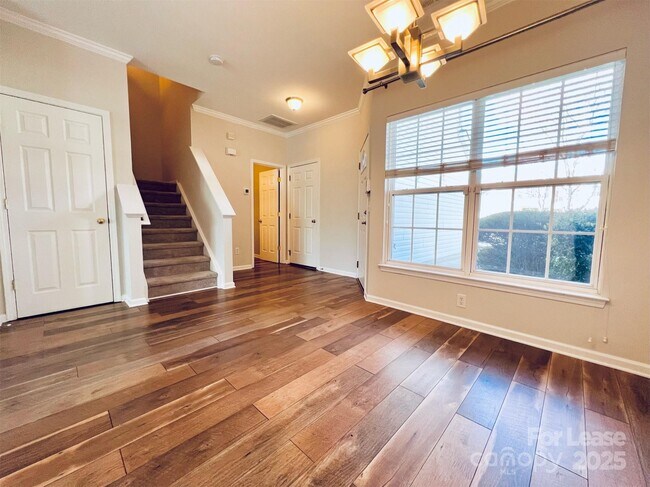 Building Photo - 12211 Stratfield Pl Cir