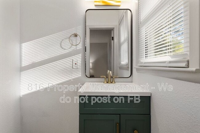 Building Photo - 12516 13th St