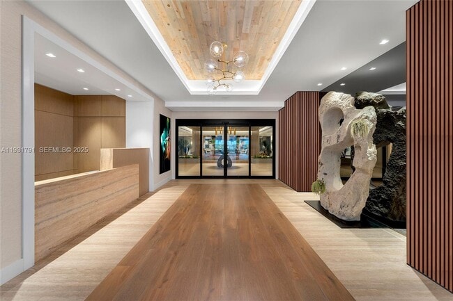 Building Photo - 2301 Collins Ave