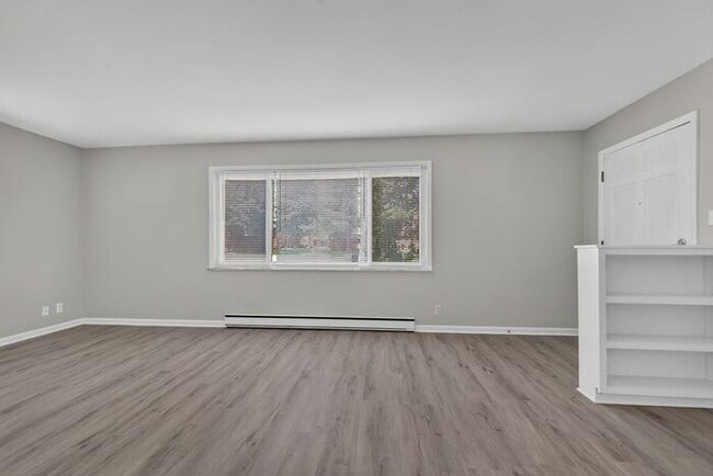 Building Photo - 5801 W 25th St