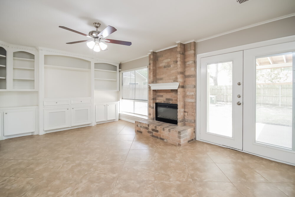 Building Photo - 1715 Windy Knoll Dr