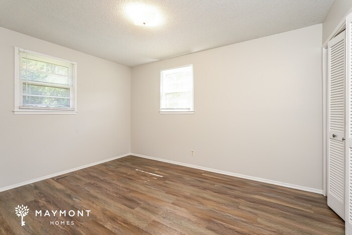 Building Photo - 1606 Quail Dr