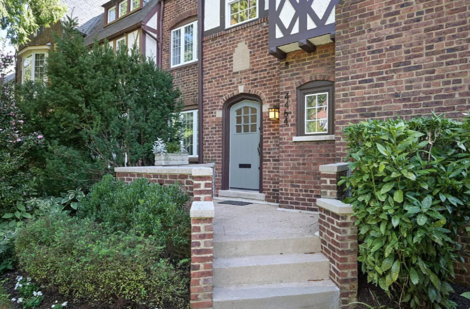 Building Photo - 4464 Greenwich Pkwy NW