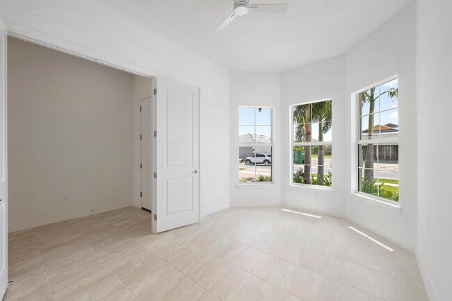 Building Photo - 10724 Northbrook Cir