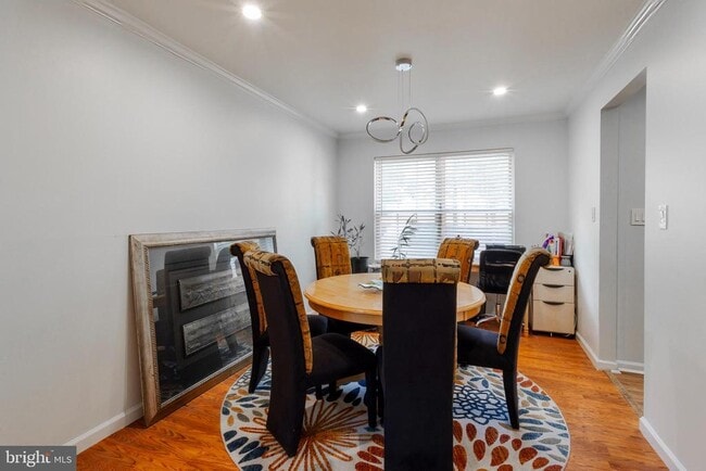 Building Photo - 34 Birmingham Dr