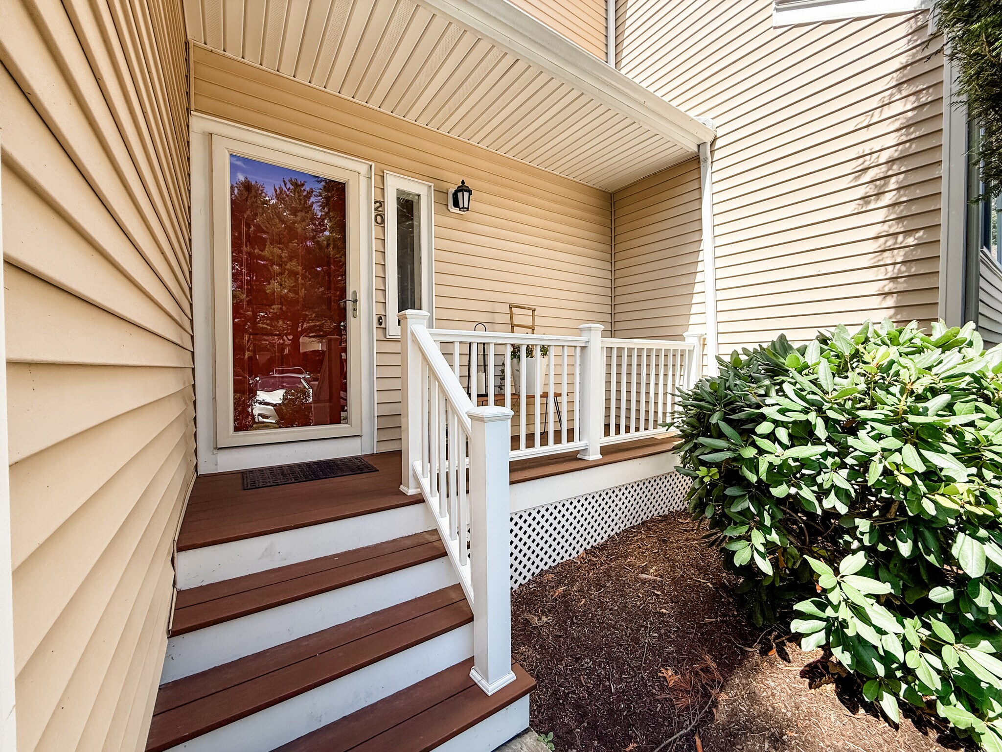 Building Photo - 20 Gaslight Ln