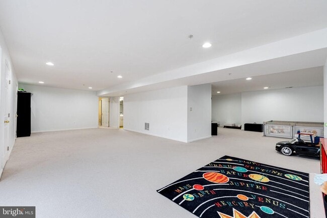 Building Photo - 13102 Ogles Hope Dr