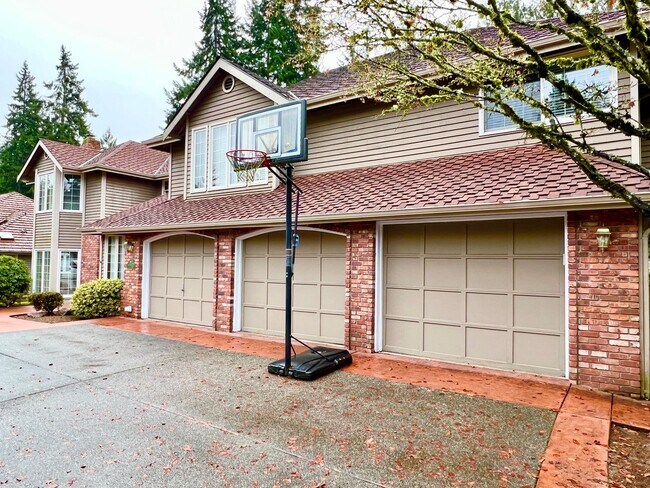 Building Photo - Golf Course Home in Mill Creek!