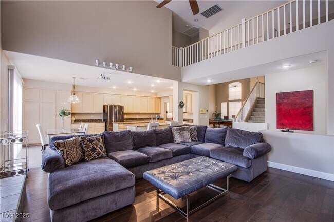 Building Photo - 3838 Erva St