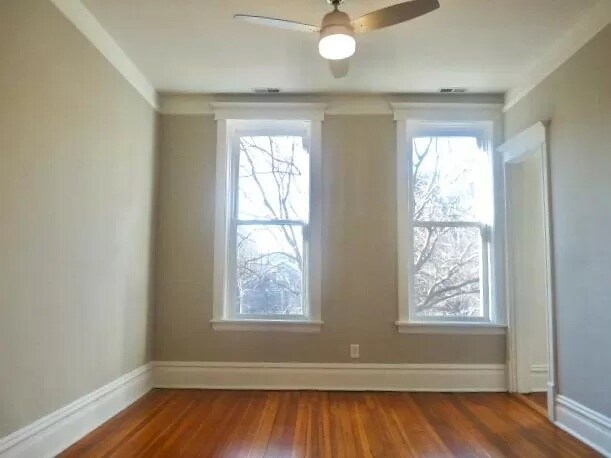 Building Photo - 1535 N Bosworth Ave