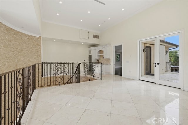 Building Photo - 5667 Lubao Ave