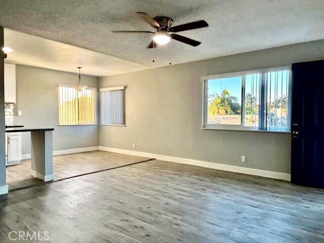Building Photo - 17102 Emerald Ln