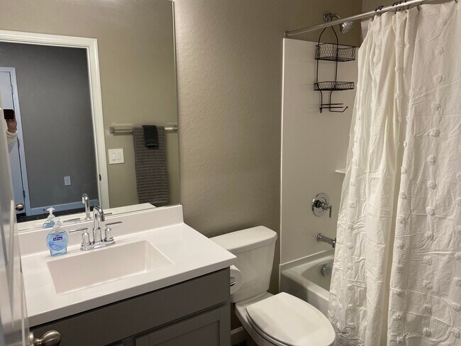 Building Photo - 24085 W Ripple Rd