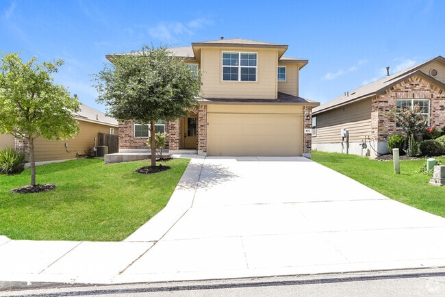 Building Photo - 831 Brown Thrasher